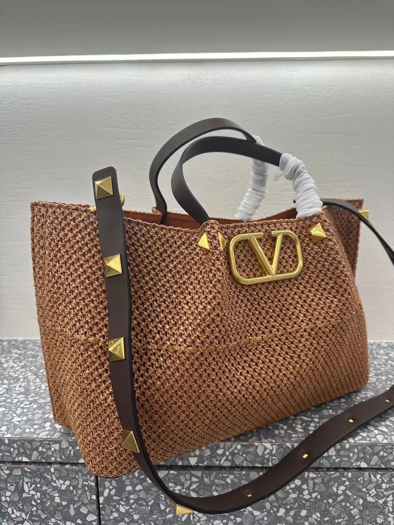 Valentino ヴァレンティノ  バッグ