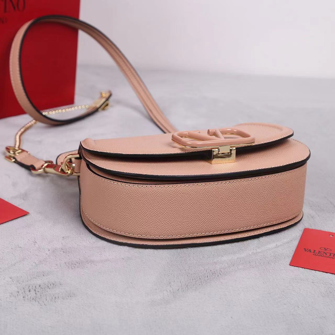 Valentino ヴァレンティノ  バッグ