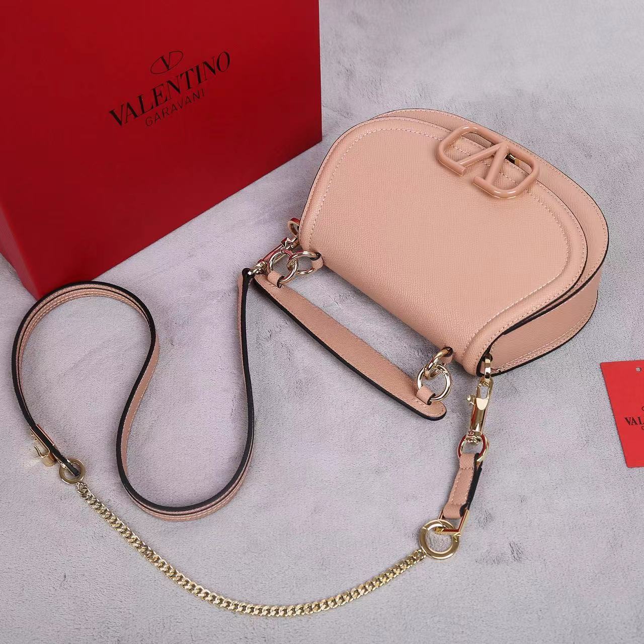 Valentino ヴァレンティノ  バッグ