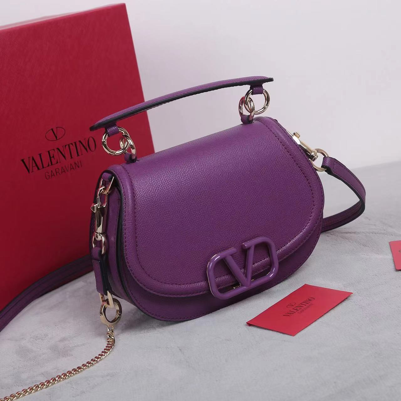 Valentino ヴァレンティノ  バッグ