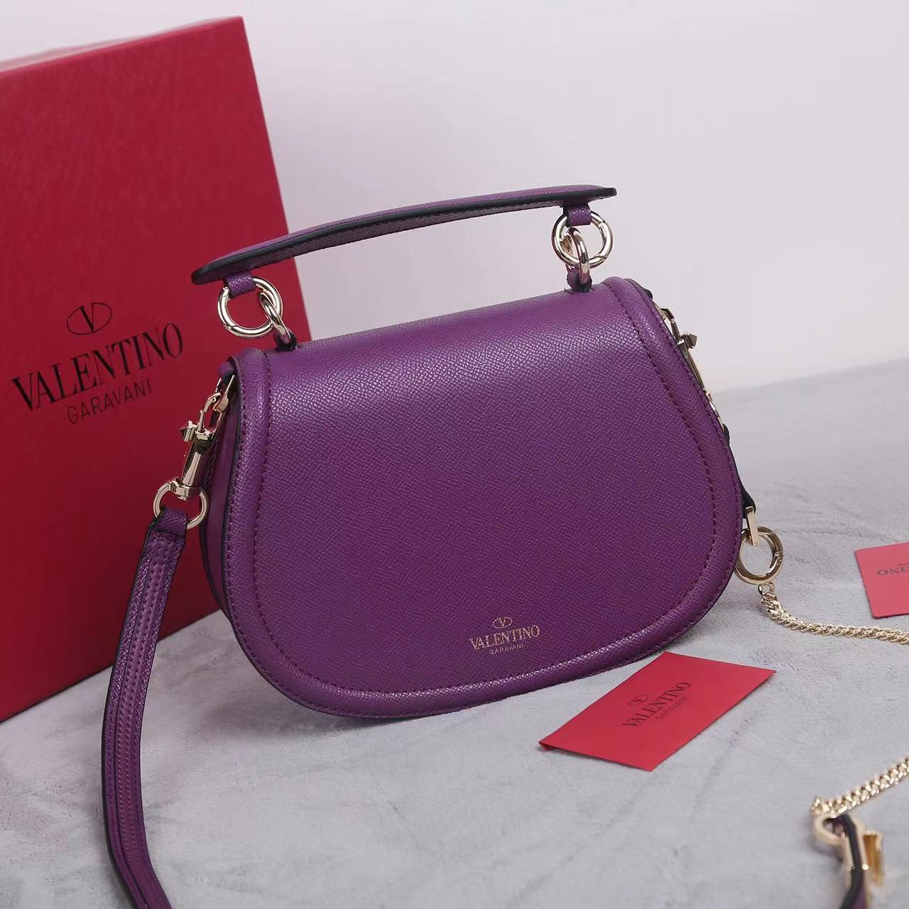 Valentino ヴァレンティノ  バッグ