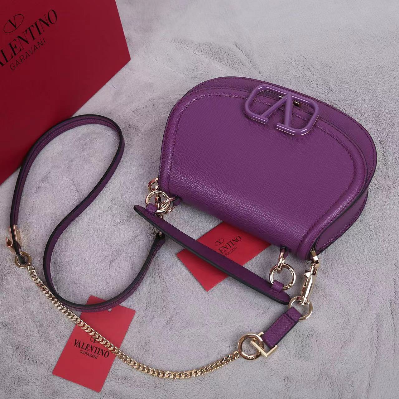 Valentino ヴァレンティノ  バッグ