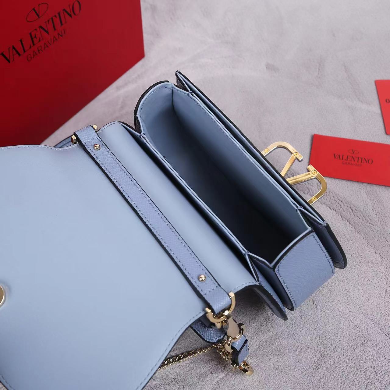 Valentino ヴァレンティノ  バッグ