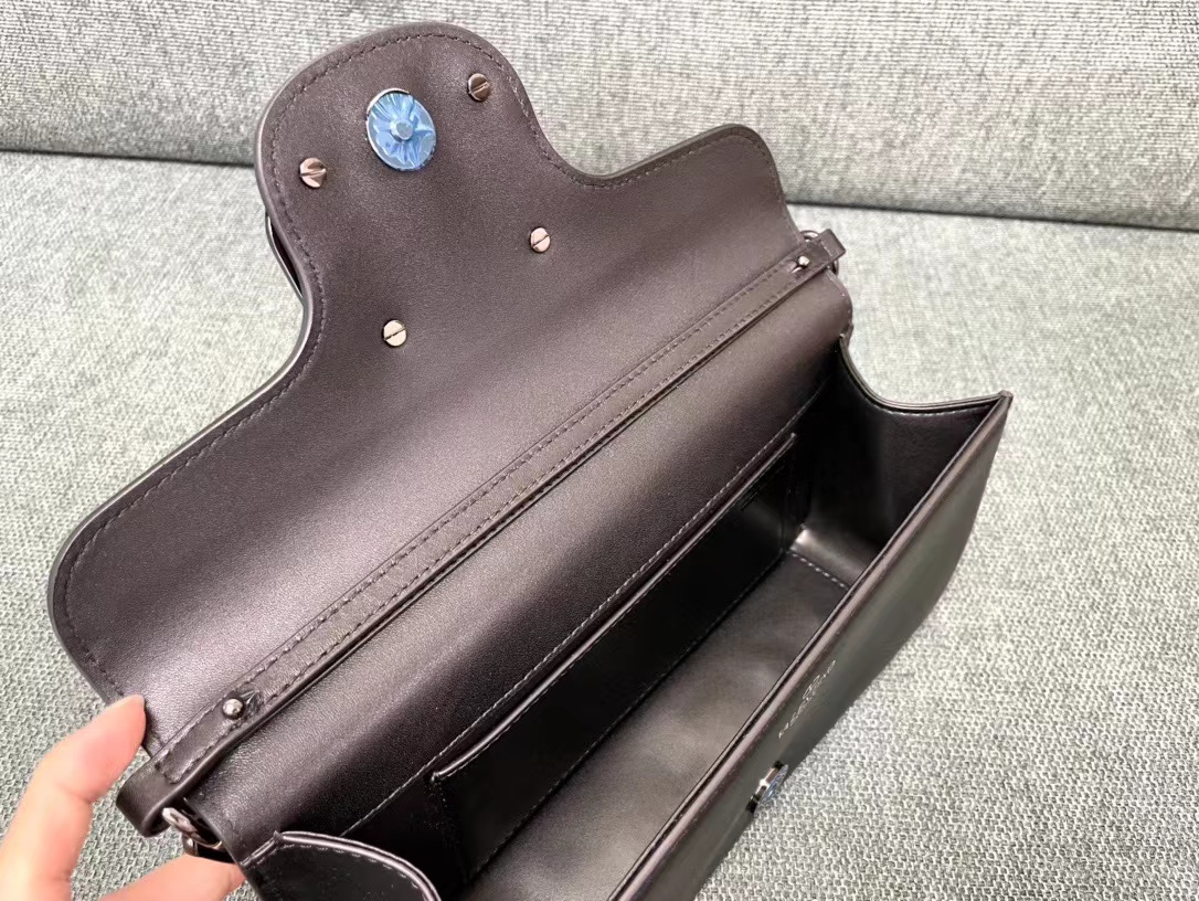 Valentino ヴァレンティノ  バッグ