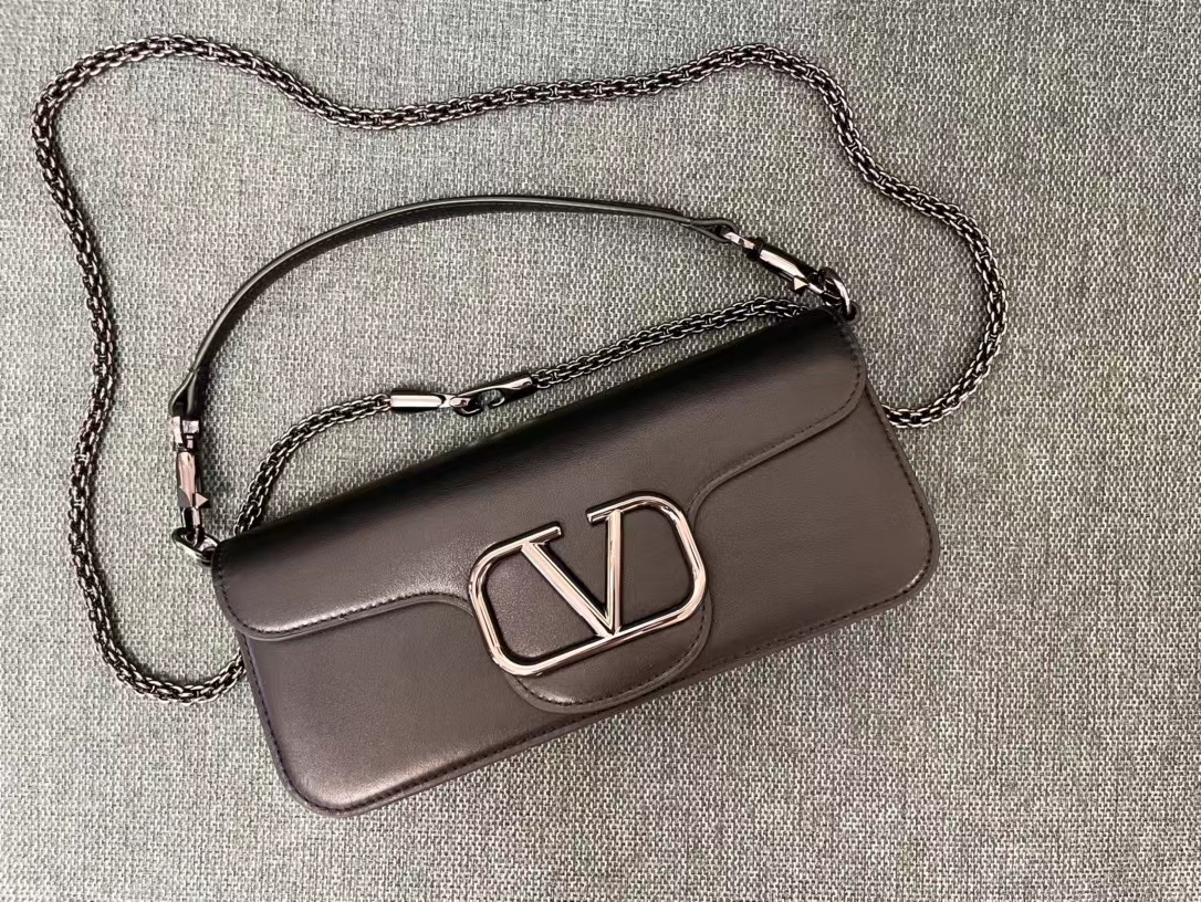 Valentino ヴァレンティノ  バッグ