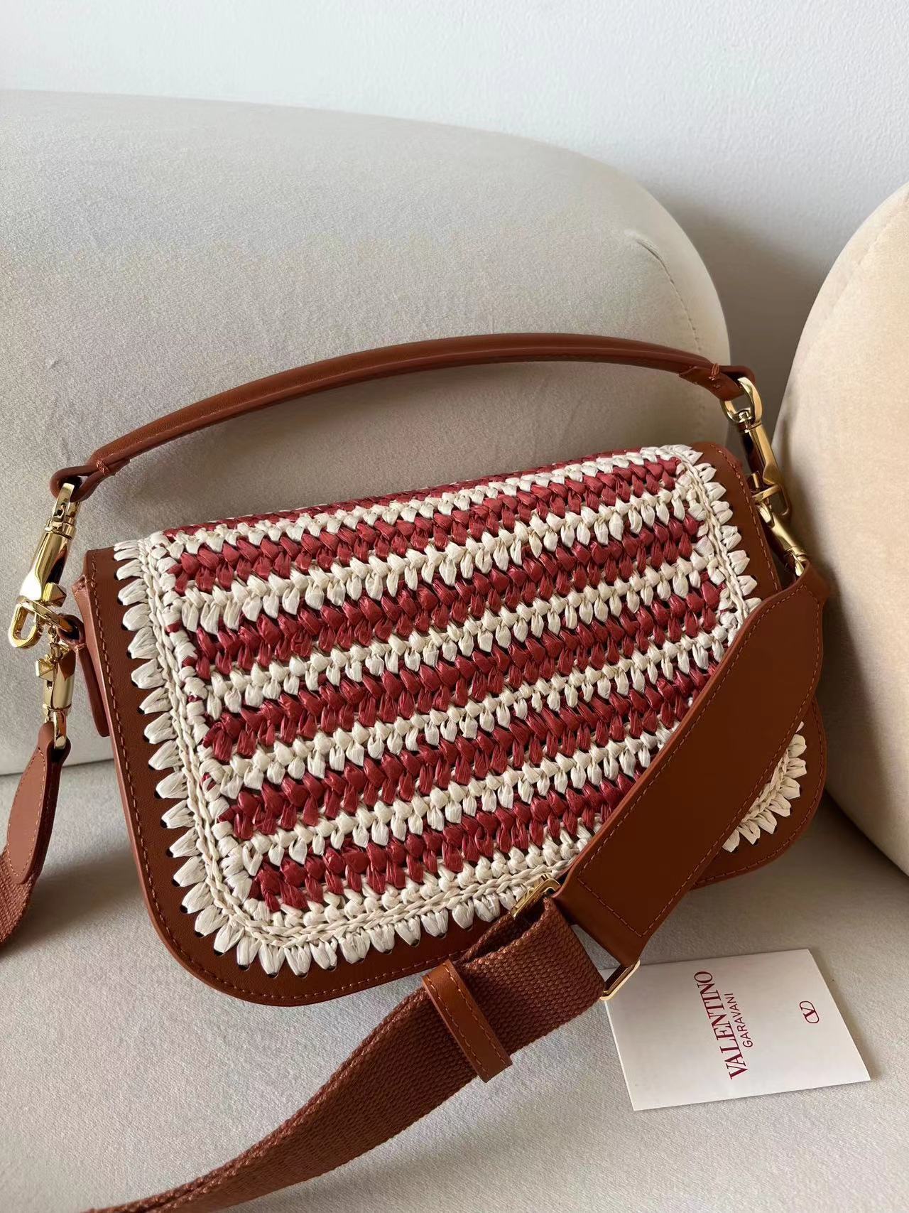 Valentino ヴァレンティノ  バッグ