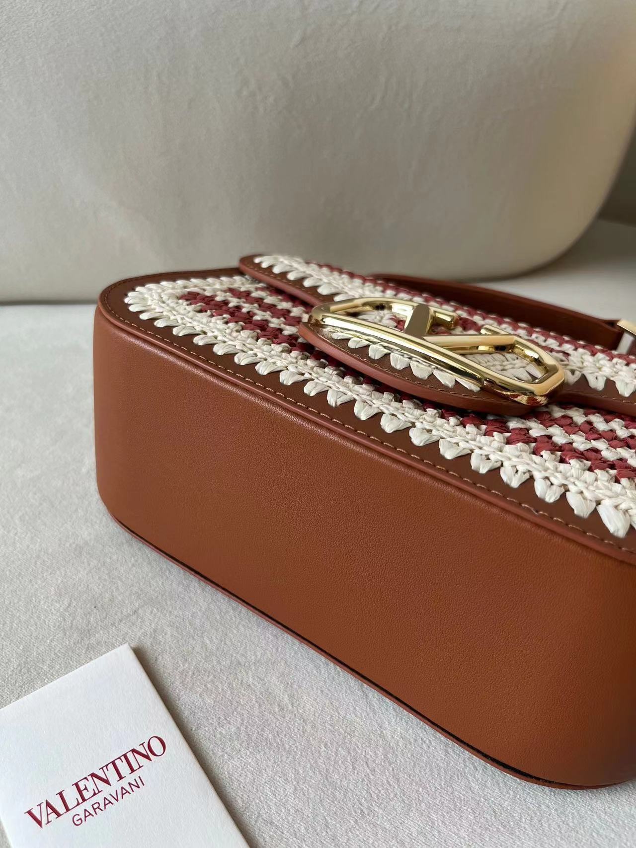 Valentino ヴァレンティノ  バッグ