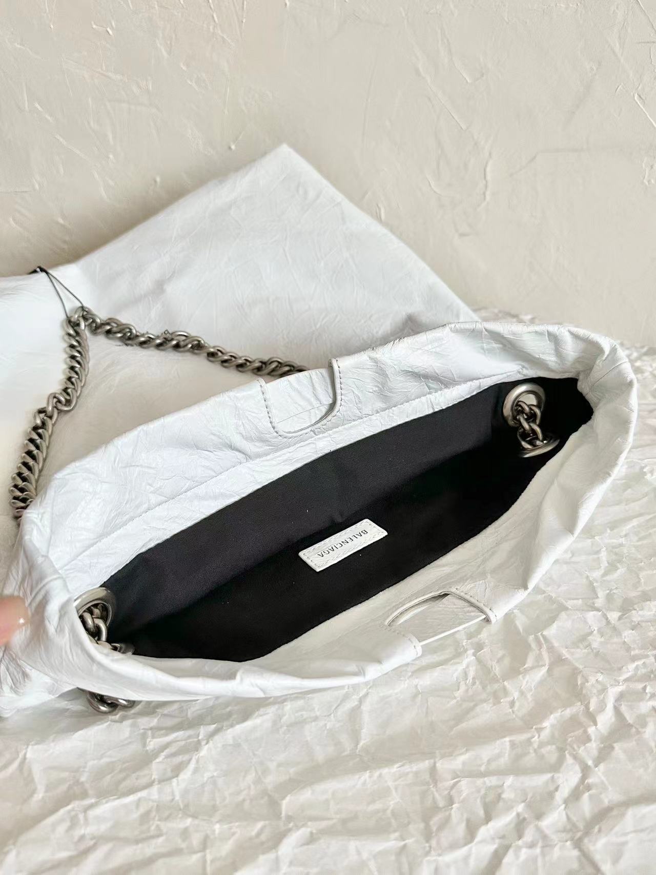 Balenciaga バレンシアガ  バッグ