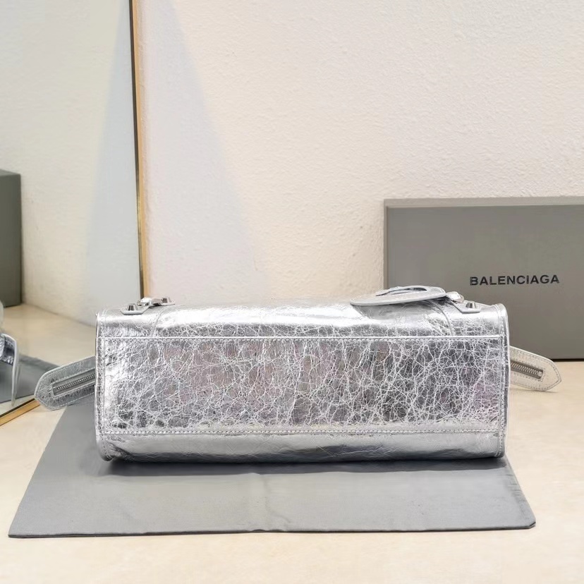 Balenciaga バレンシアガ  バッグ