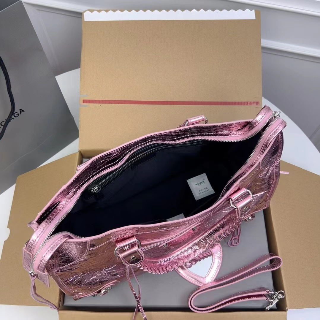 Balenciaga バレンシアガ  バッグ