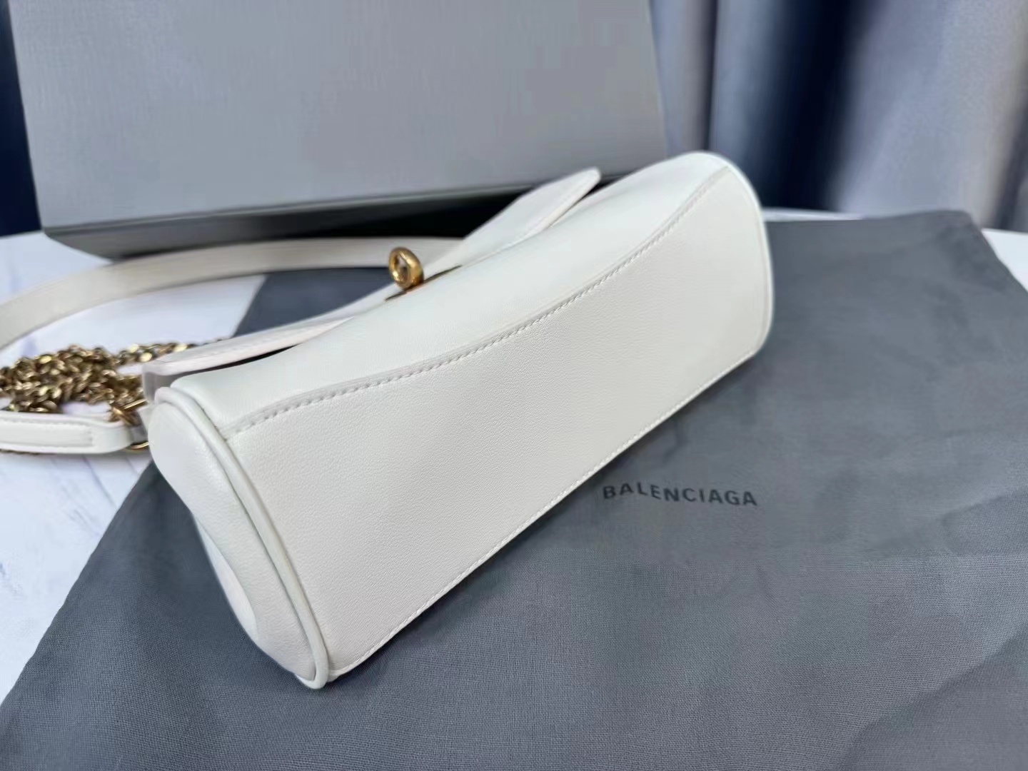 Balenciaga バレンシアガ  バッグ