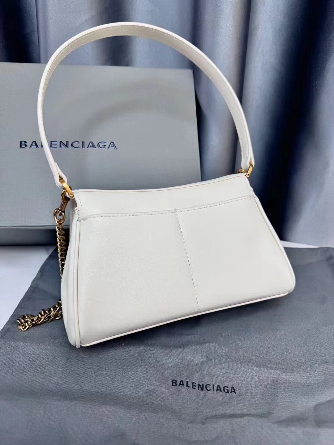Balenciaga バレンシアガ  バッグ