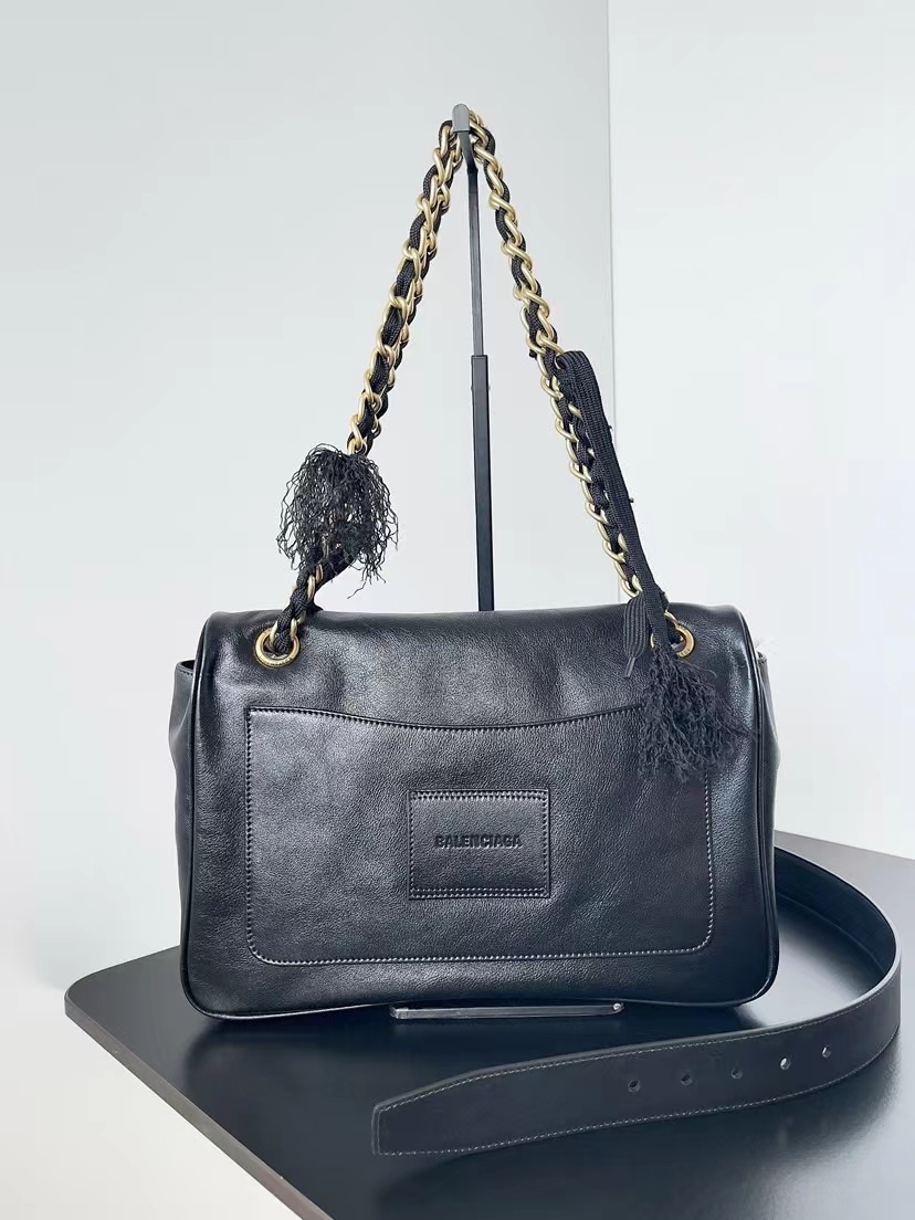 Balenciaga バレンシアガ  バッグ