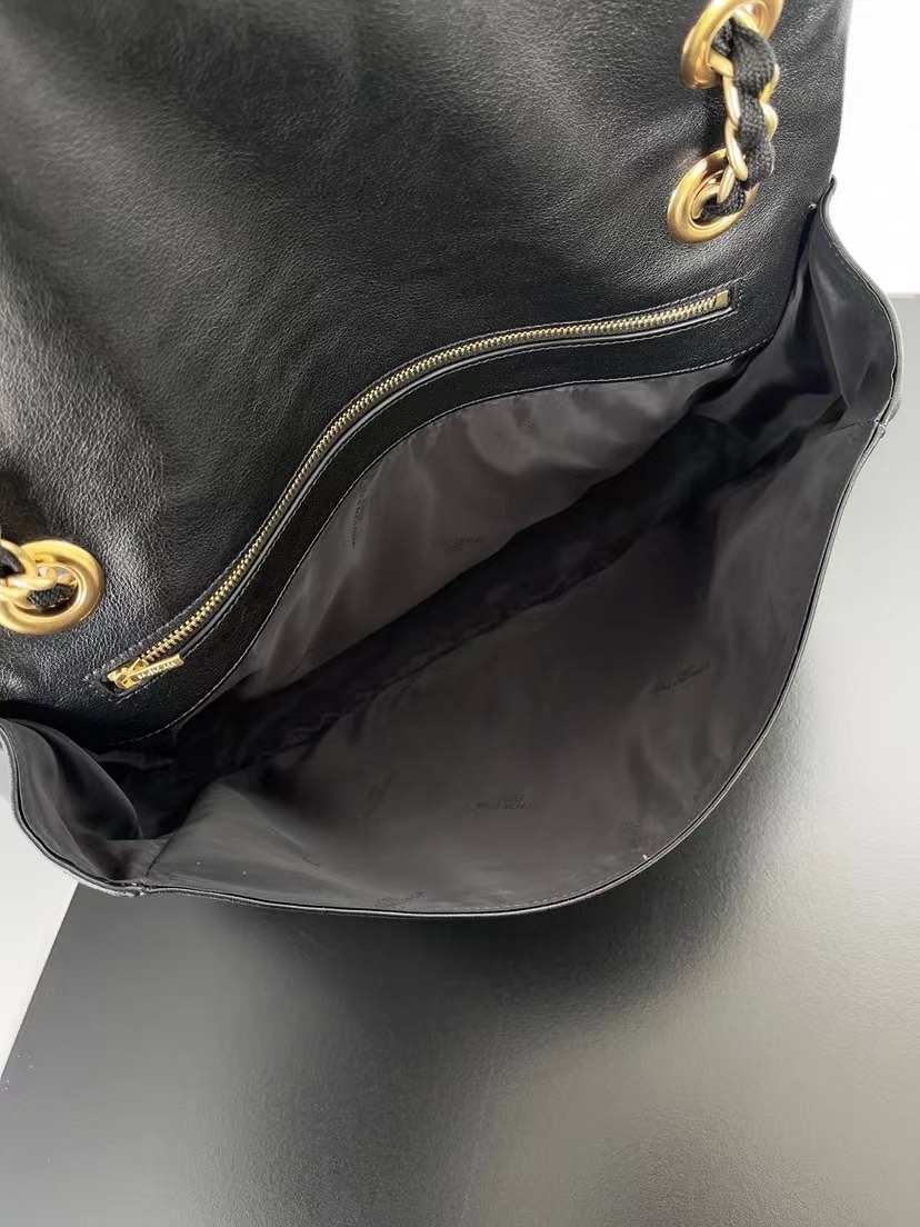 Balenciaga バレンシアガ  バッグ