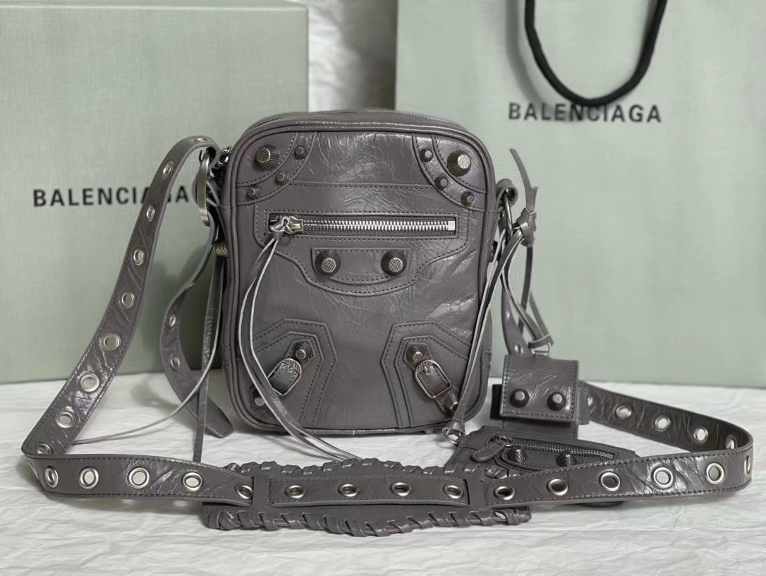 Balenciaga バレンシアガ  バッグ