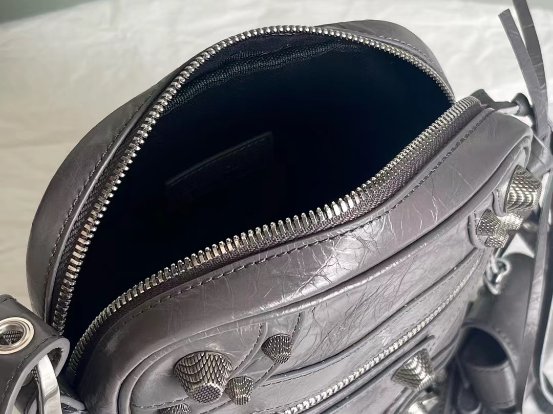 Balenciaga バレンシアガ  バッグ