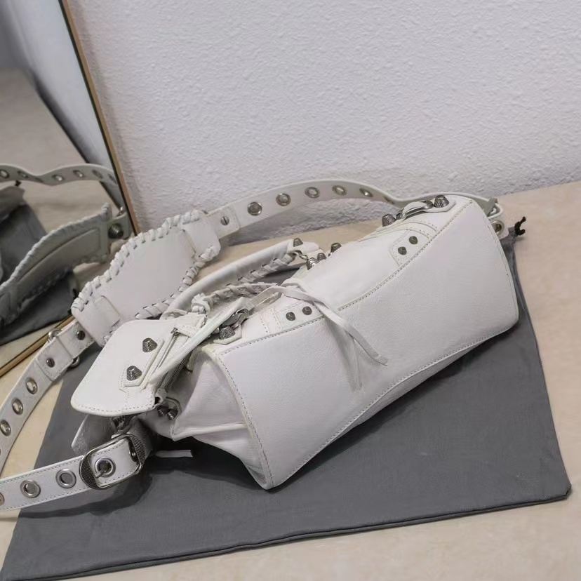 Balenciaga バレンシアガ  バッグ