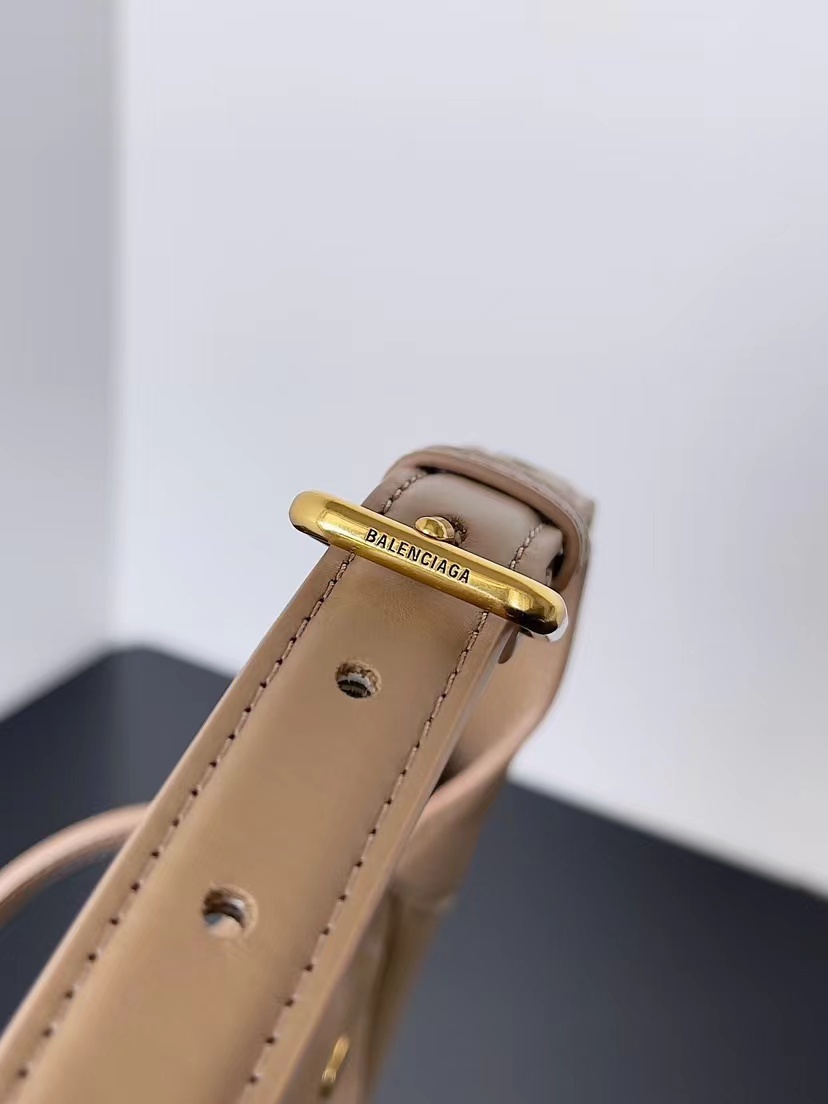 Balenciaga バレンシアガ  バッグ