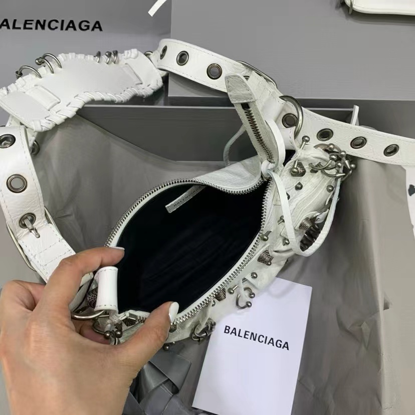 Balenciaga バレンシアガ  バッグ