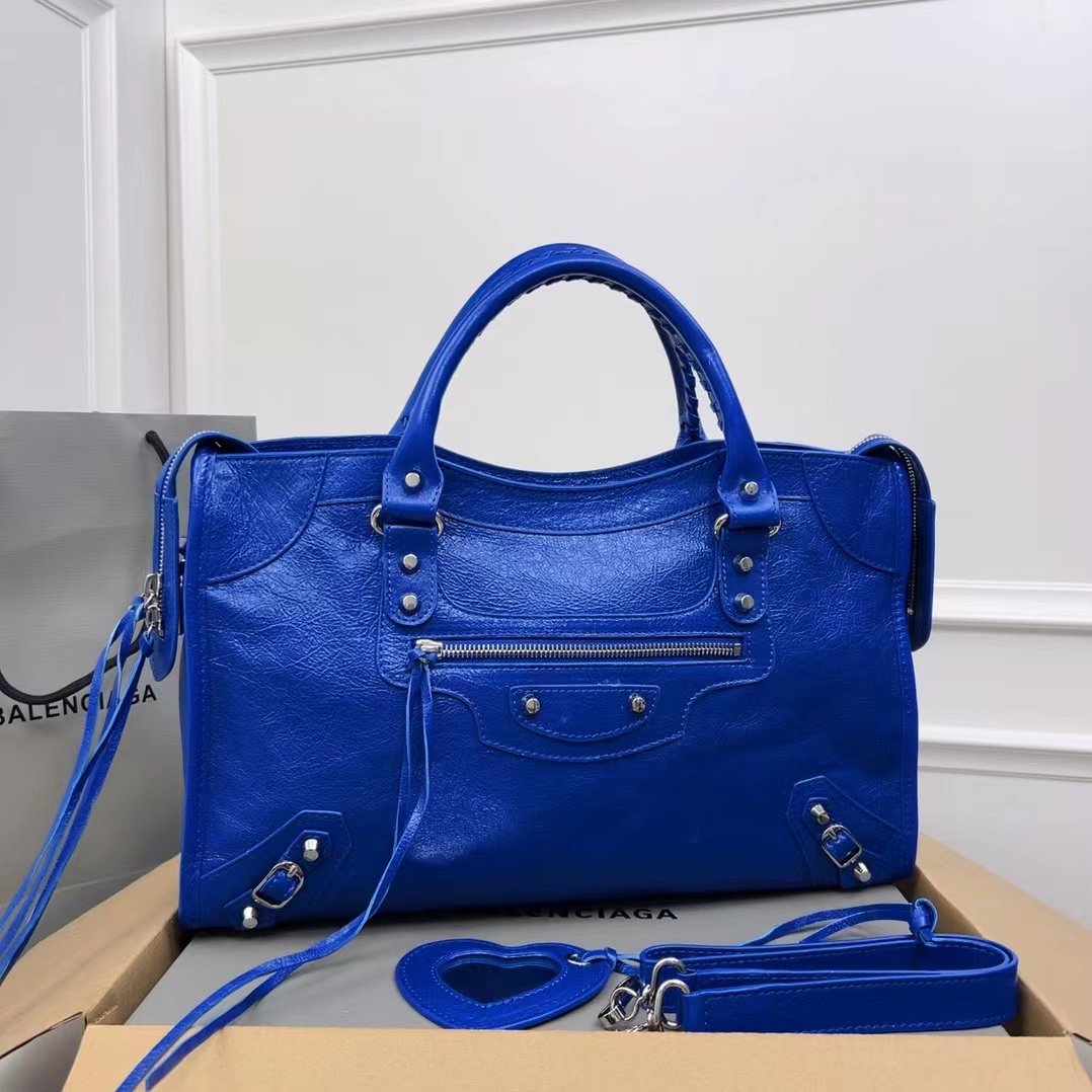 Balenciaga バレンシアガ  バッグ