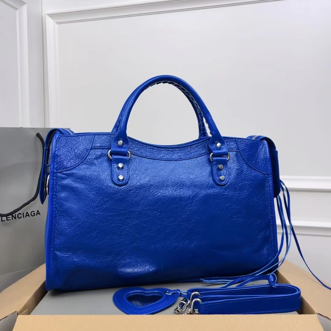 Balenciaga バレンシアガ  バッグ