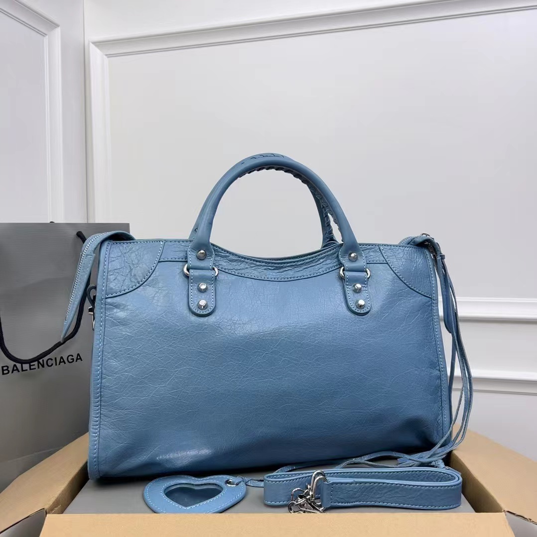 Balenciaga バレンシアガ  バッグ