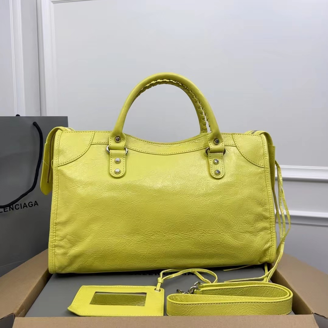 Balenciaga バレンシアガ  バッグ