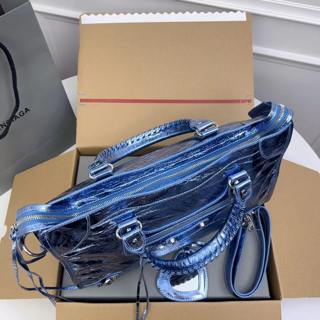 Balenciaga バレンシアガ  バッグ