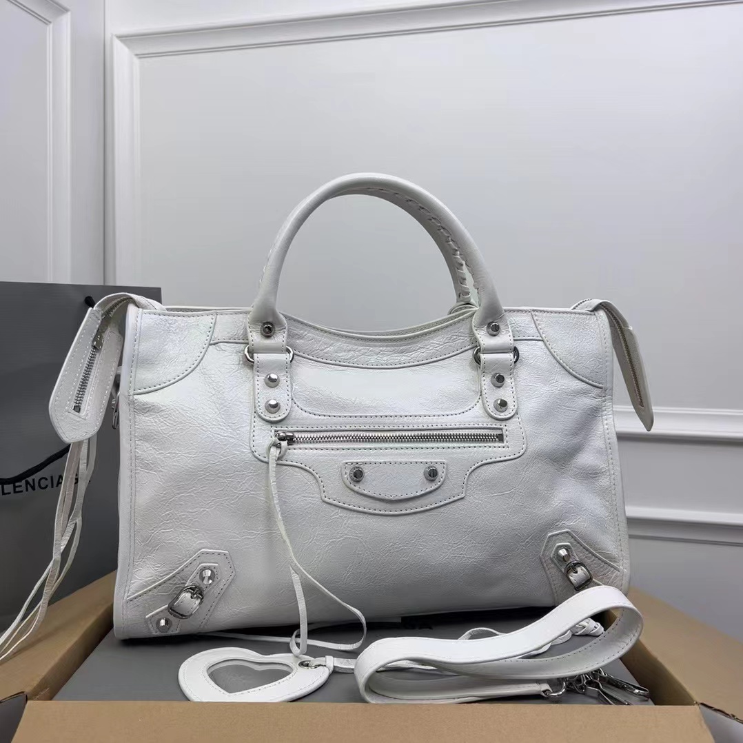 Balenciaga バレンシアガ  バッグ