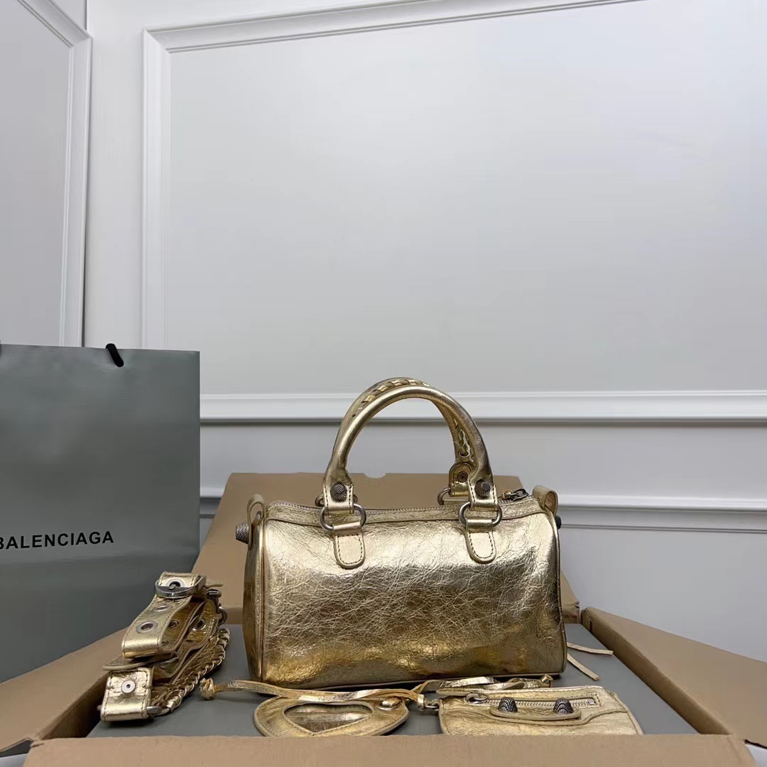 Balenciaga バレンシアガ  バッグ