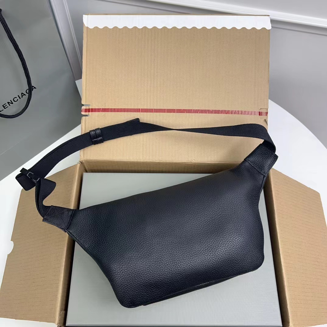 Balenciaga バレンシアガ  バッグ