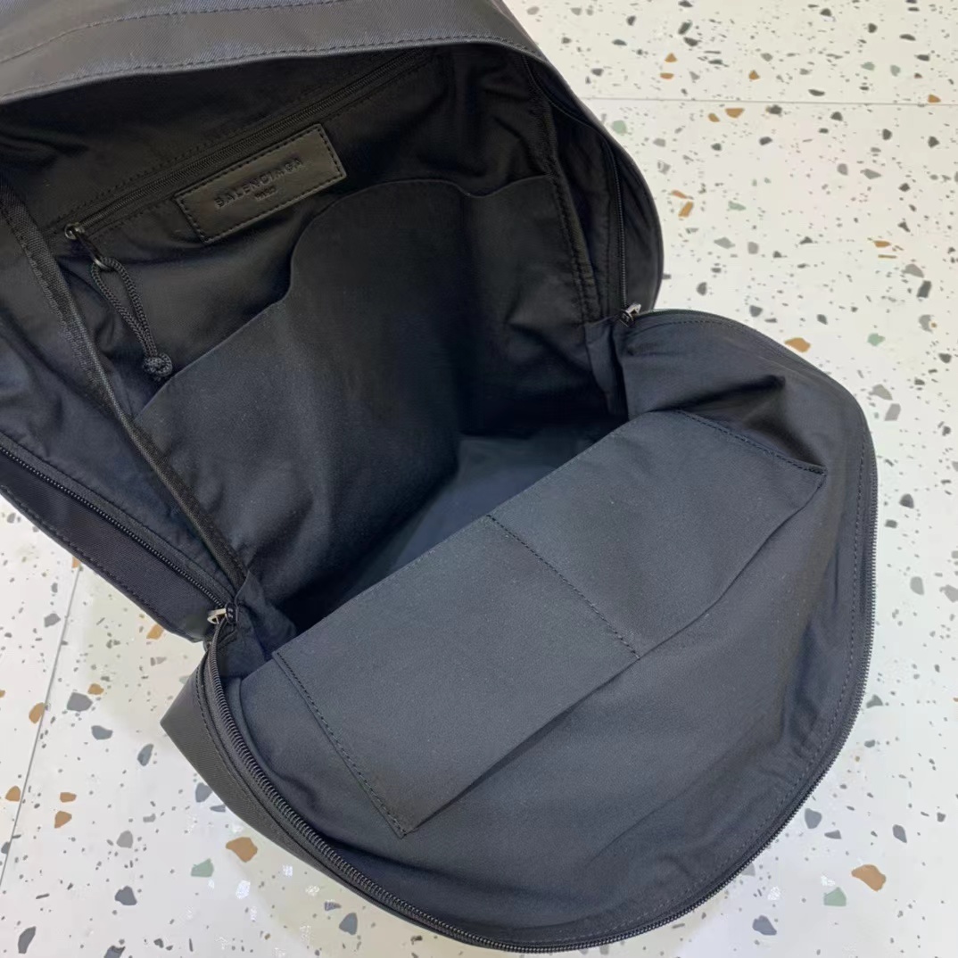 Balenciaga バレンシアガ  バッグ