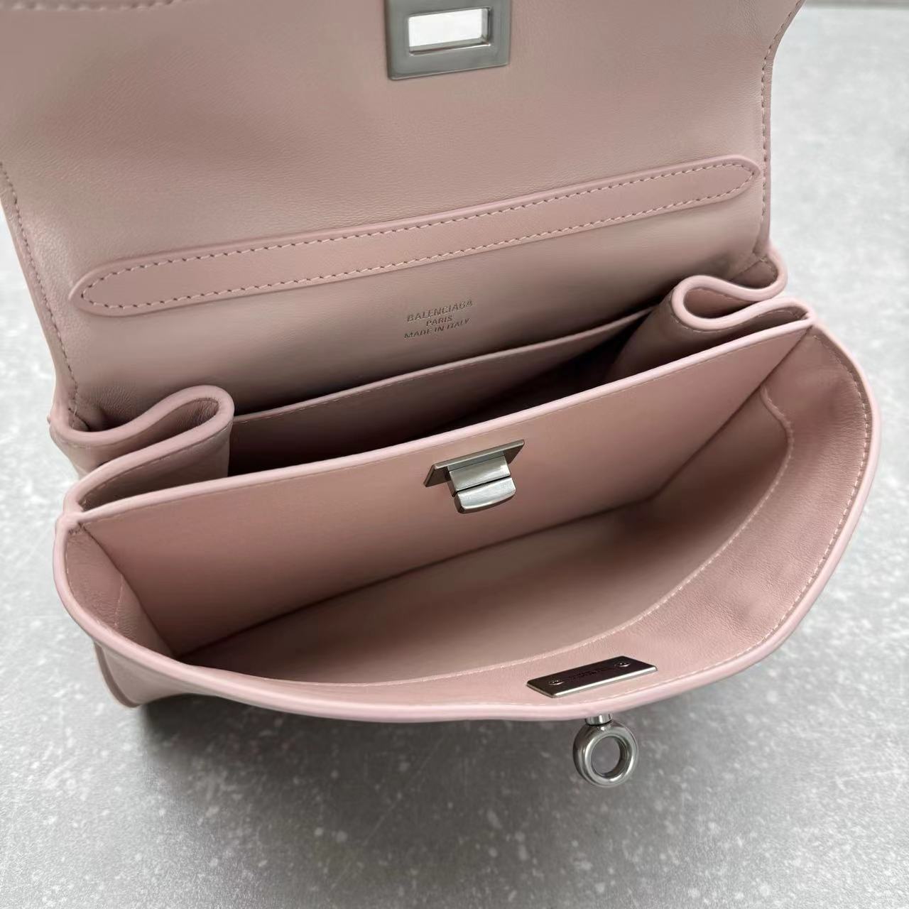 Balenciaga バレンシアガ  バッグ