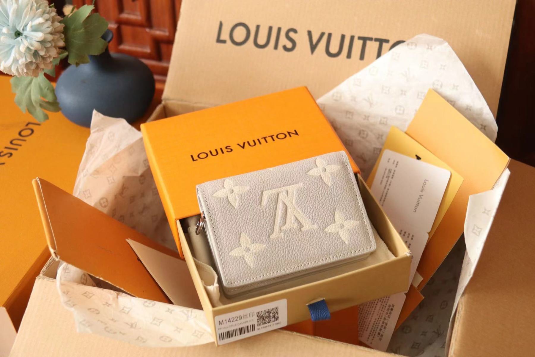 ルイヴィトン Louis Vuitton 財布