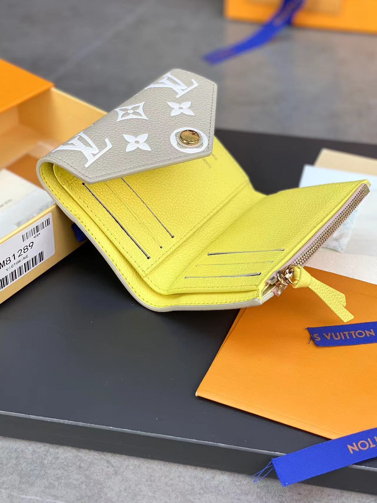 ルイヴィトン Louis Vuitton 財布