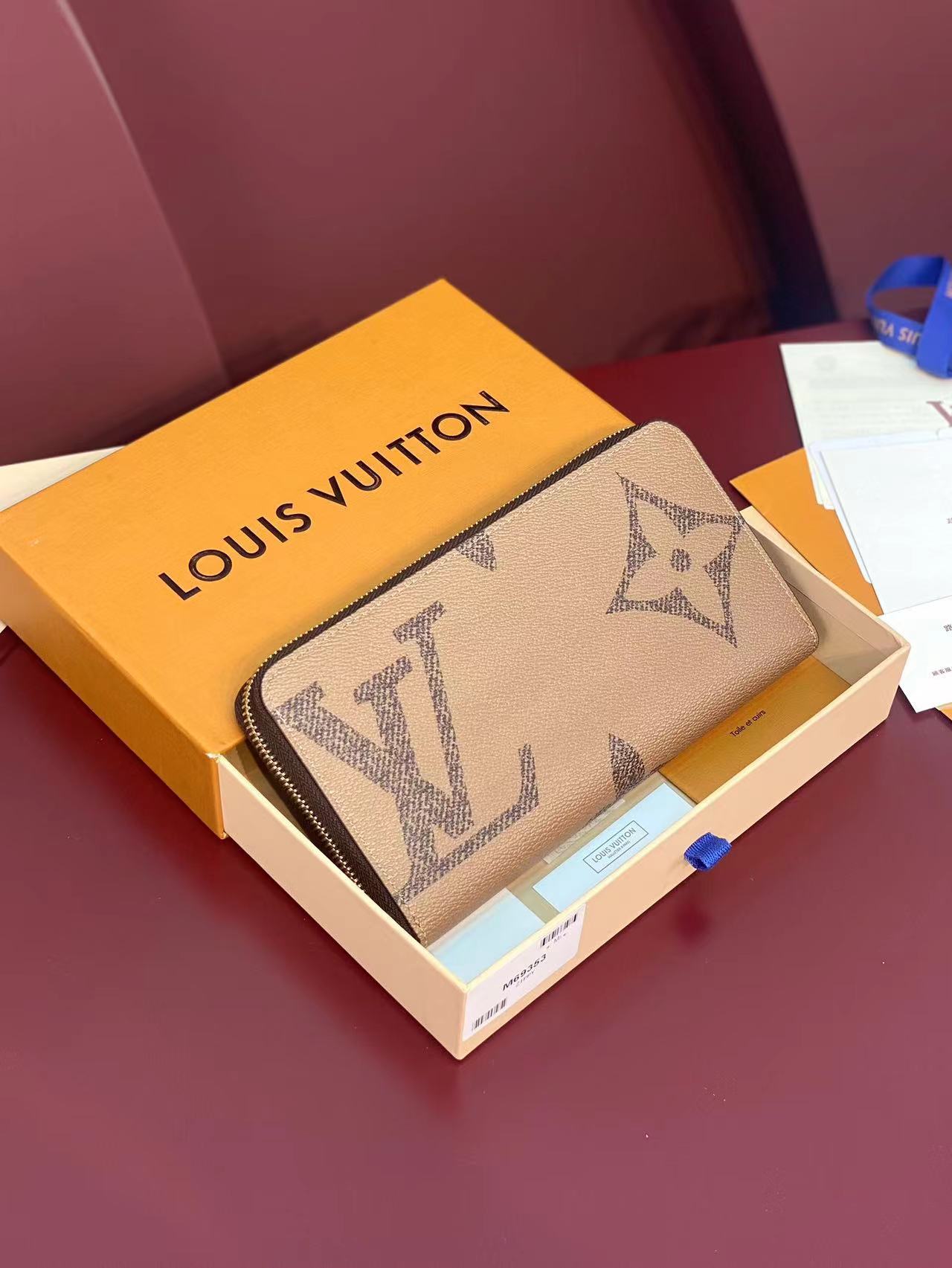 ルイヴィトン Louis Vuitton 財布