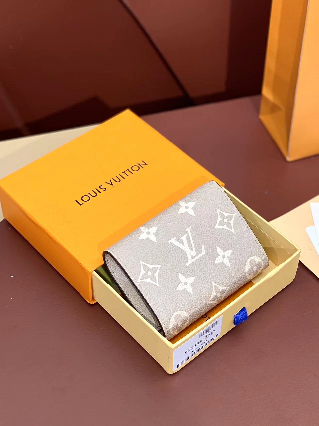 ルイヴィトン Louis Vuitton 財布