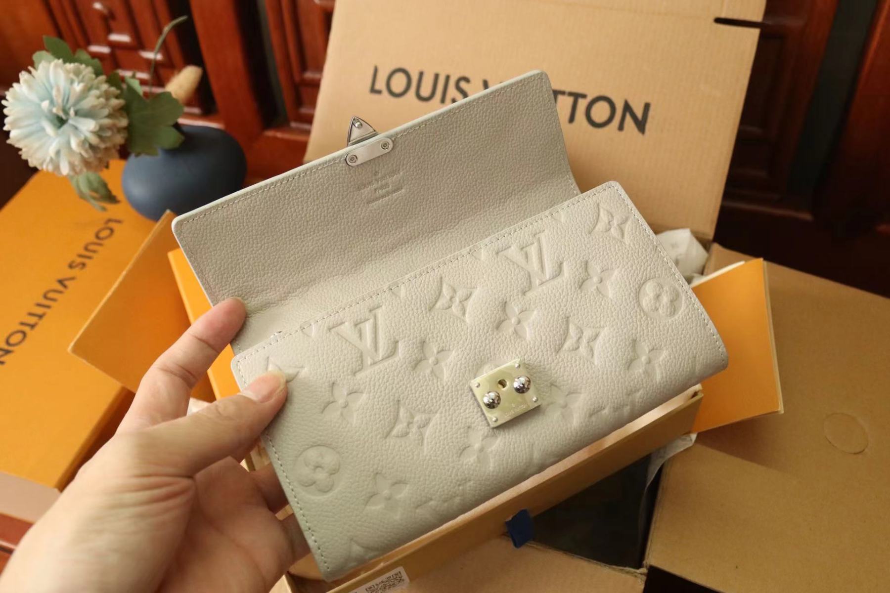 ルイヴィトン Louis Vuitton 財布