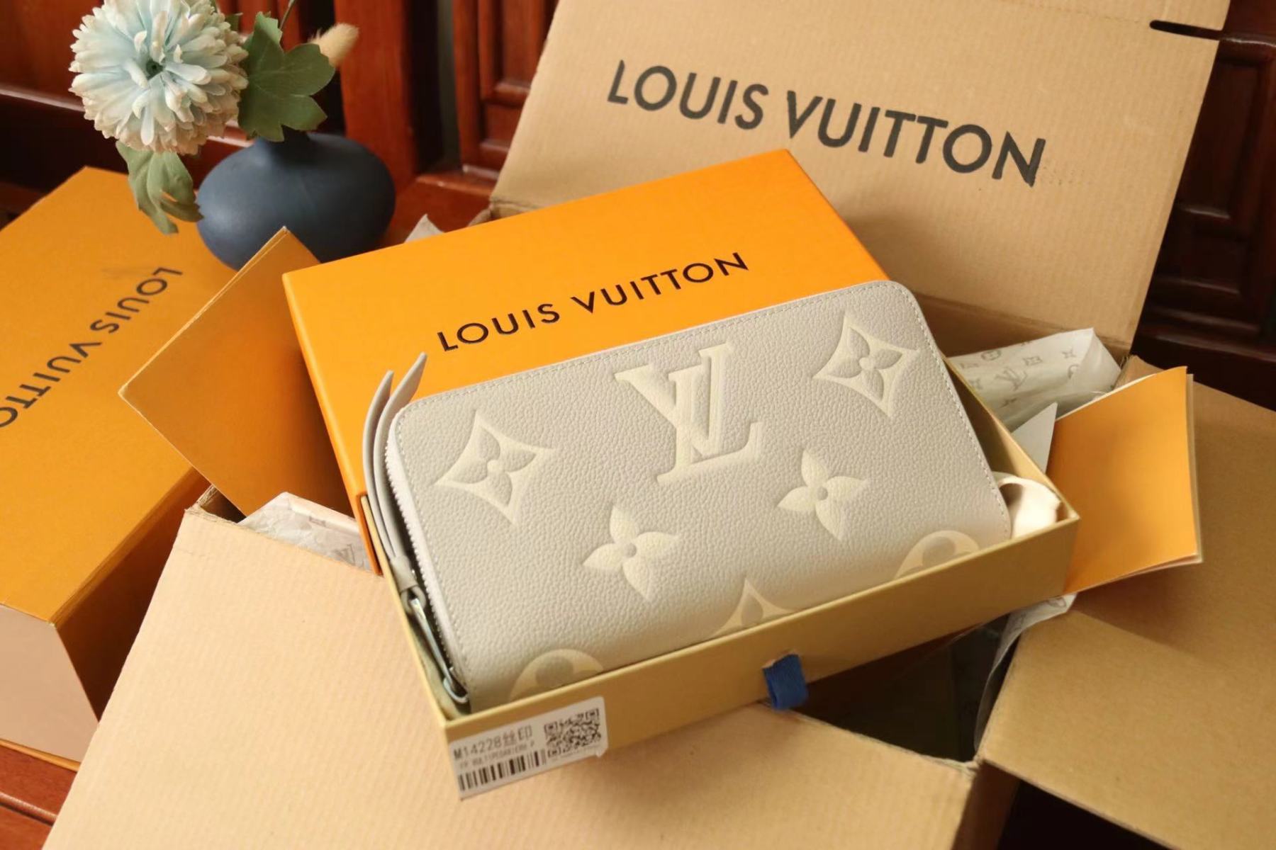 ルイヴィトン Louis Vuitton 財布