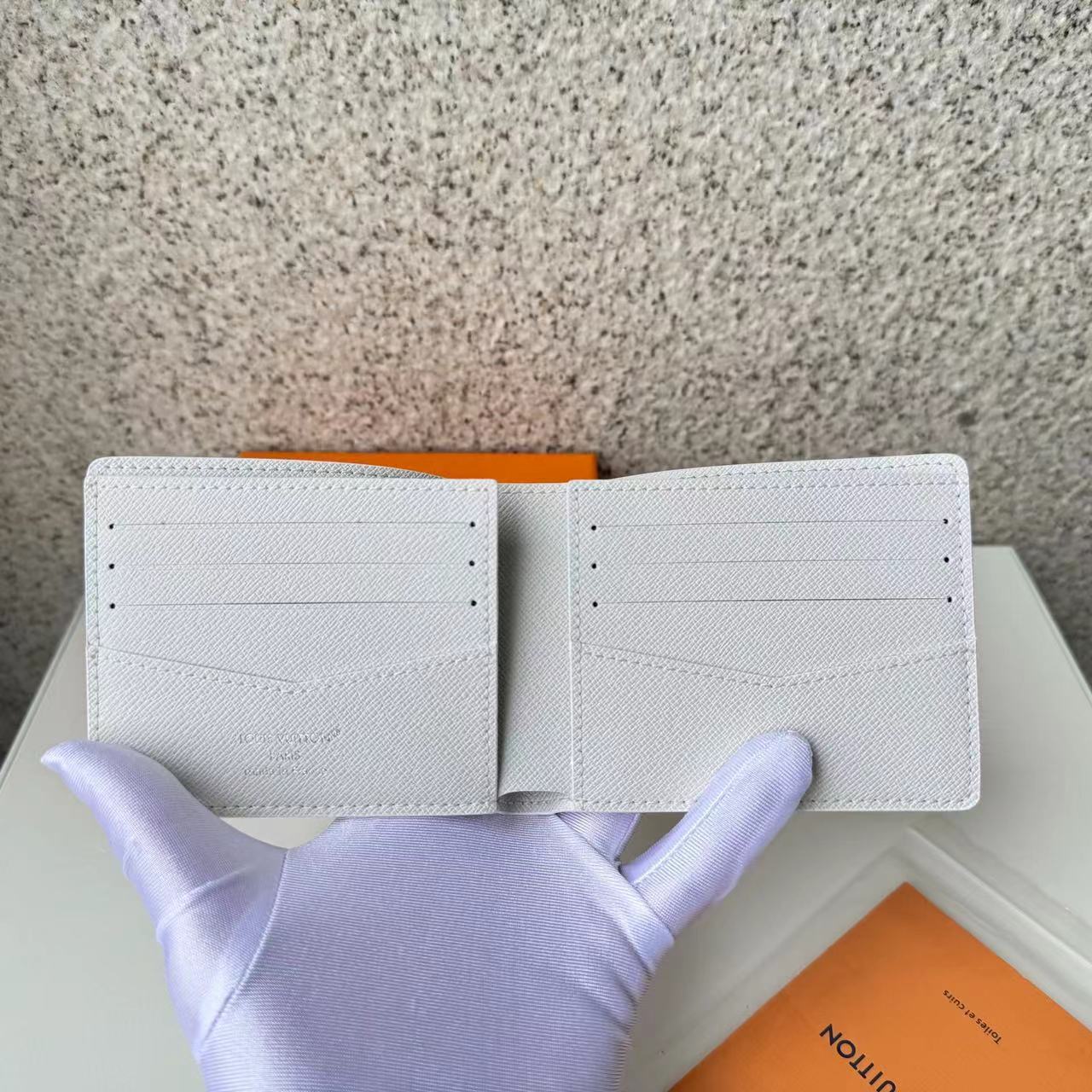 ルイヴィトン Louis Vuitton 財布