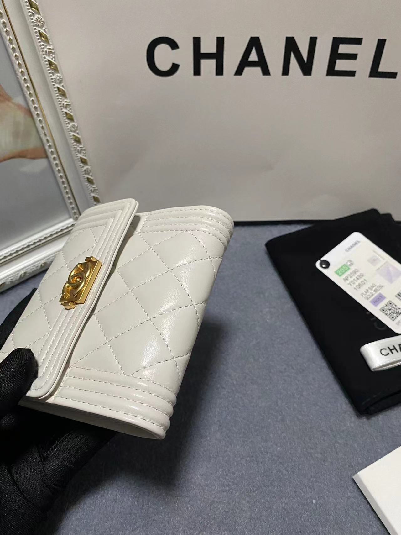 CHANEL シャネル 財布