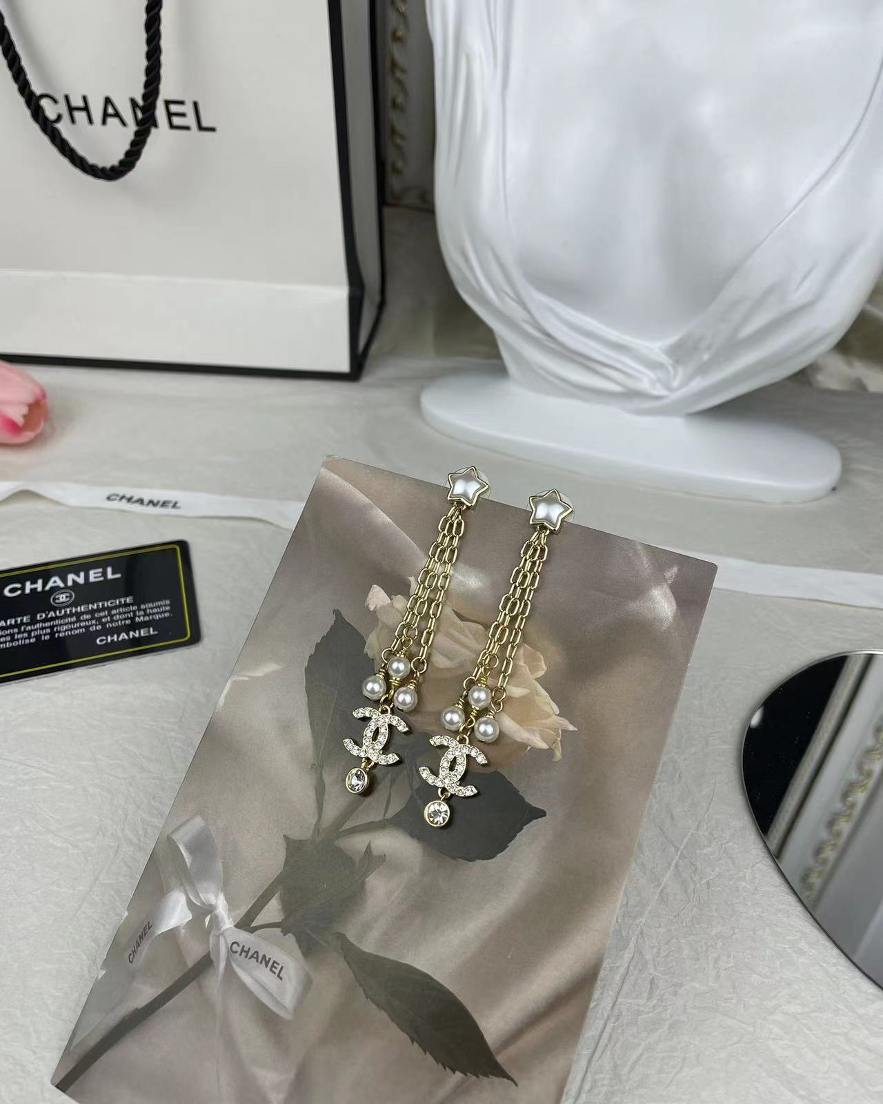 CHANEL シャネル ピアス