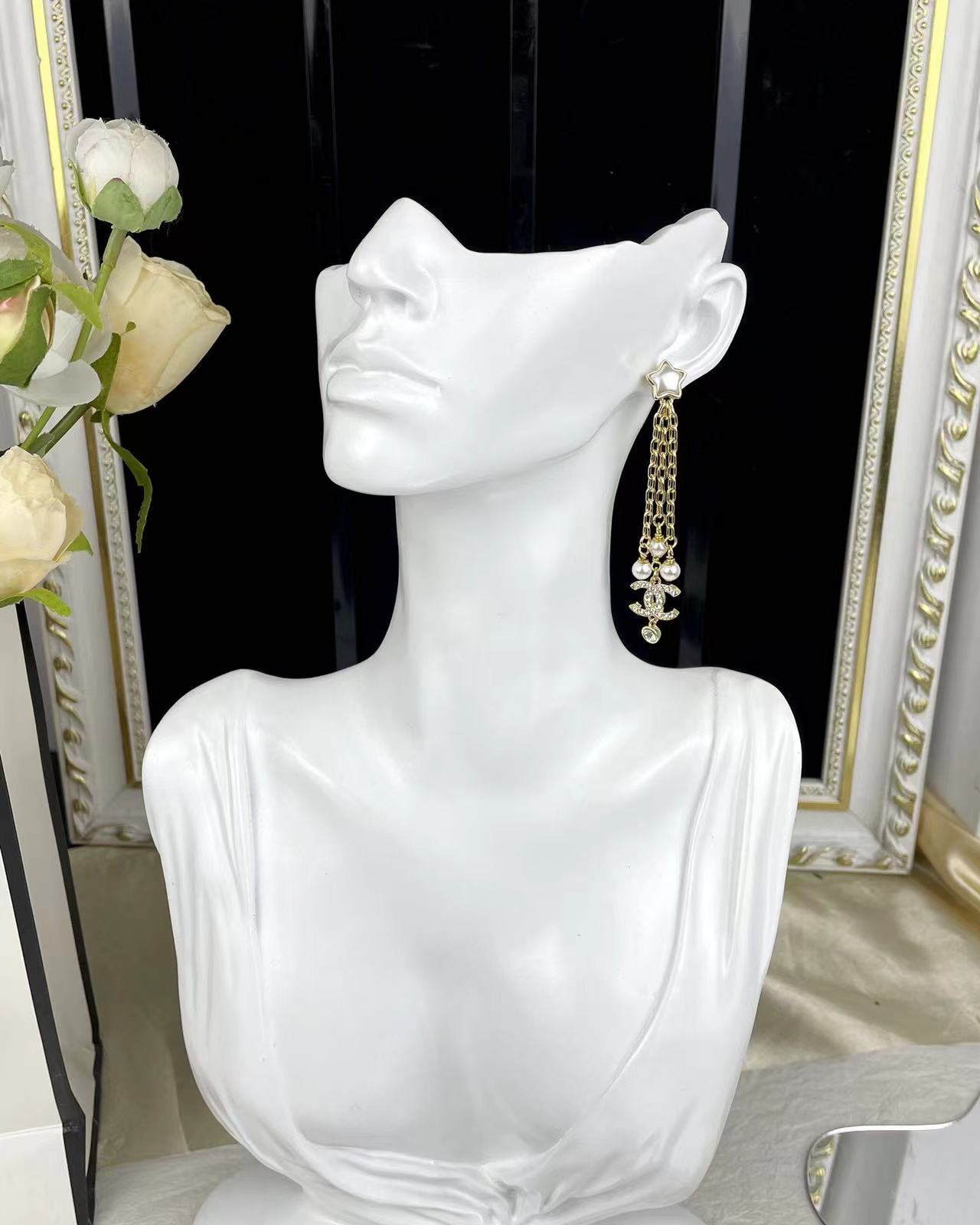 CHANEL シャネル ピアス