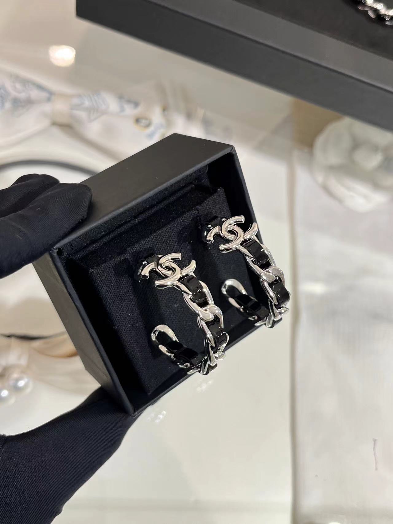 CHANEL シャネル ピアス