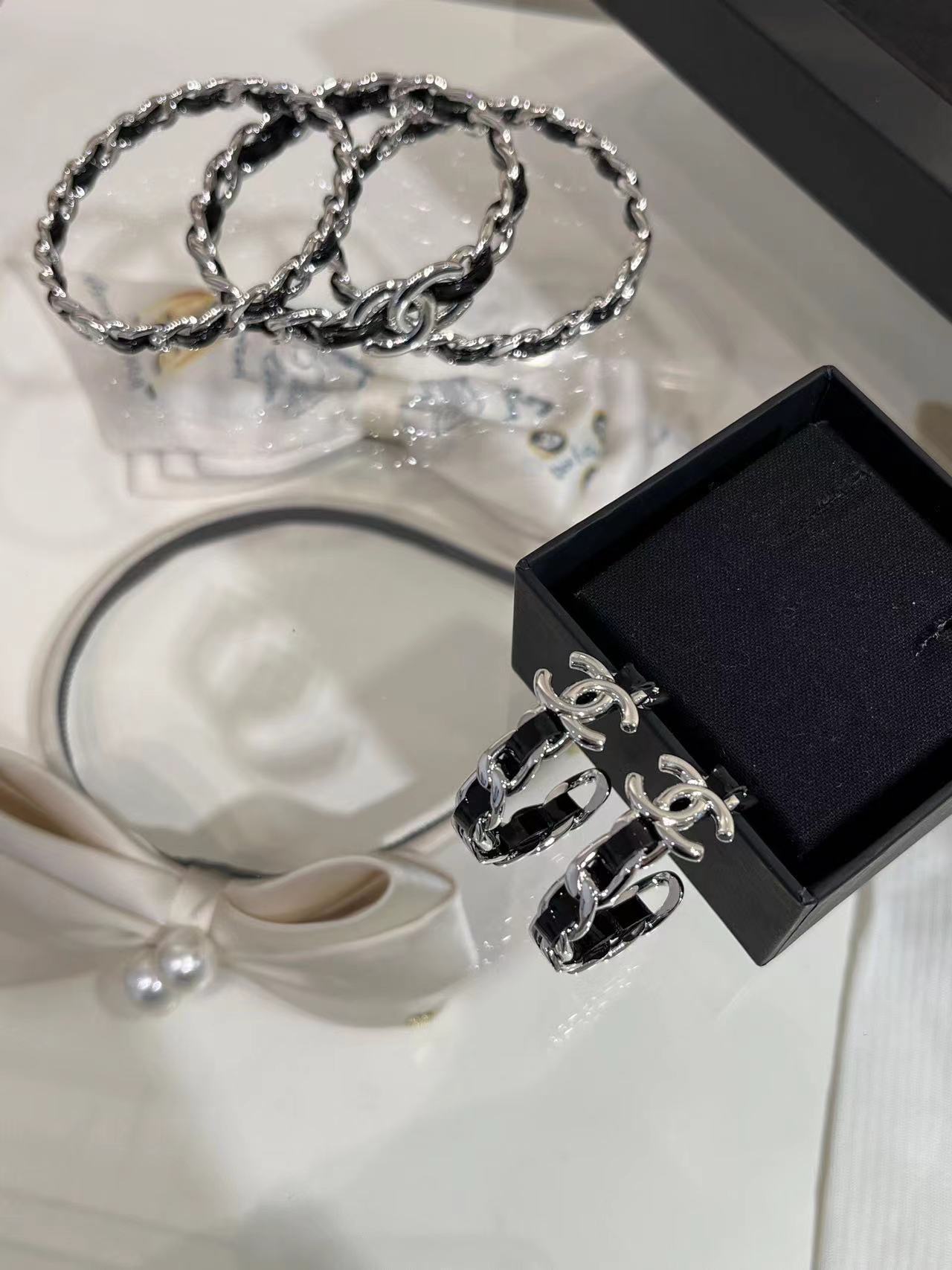 CHANEL シャネル ピアス