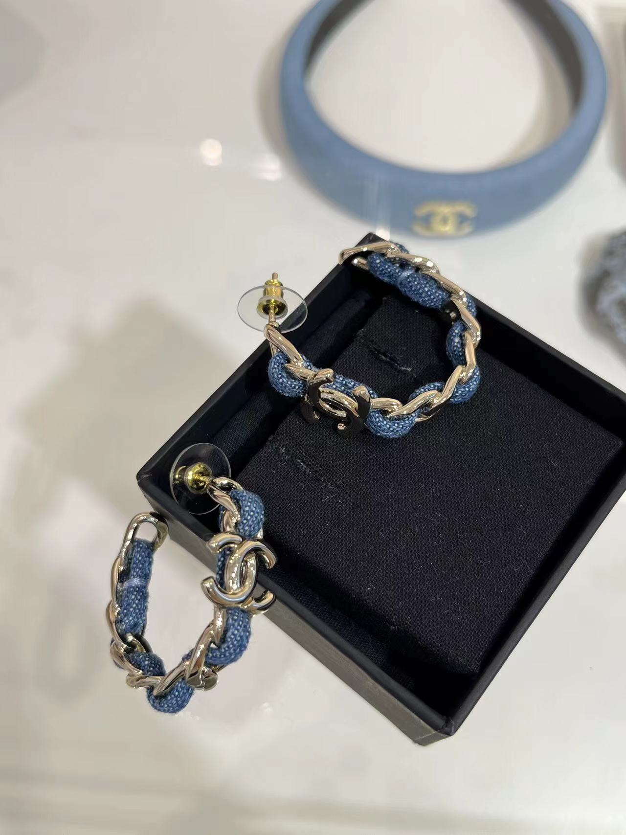 CHANEL シャネル ピアス