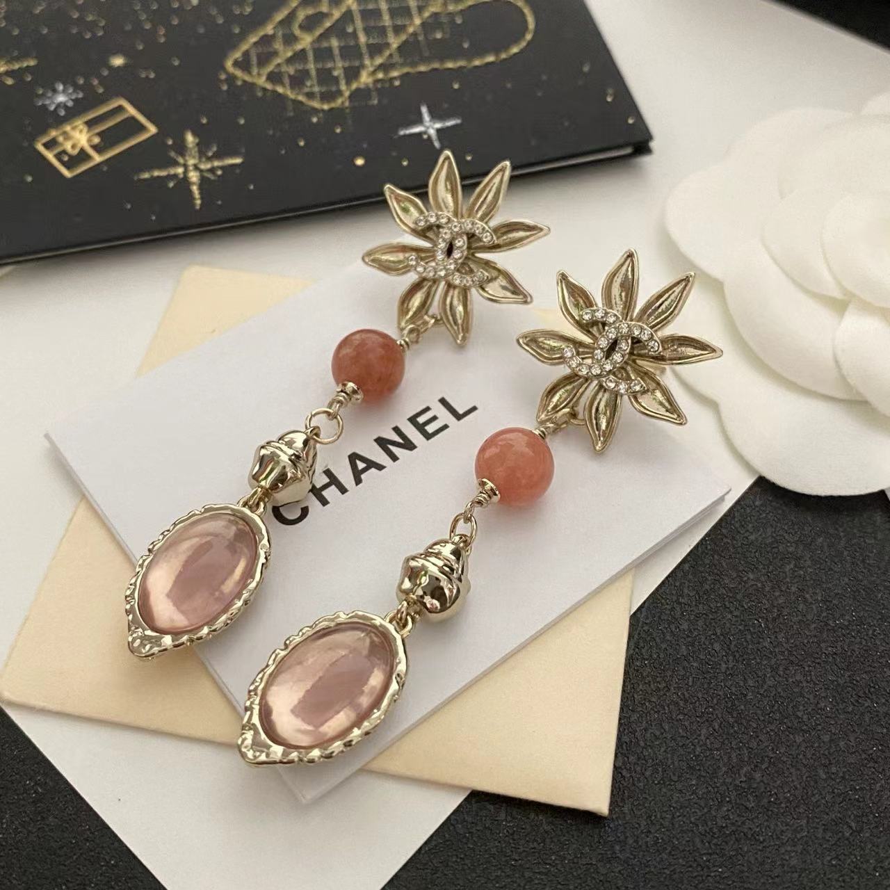 CHANEL シャネル ピアス
