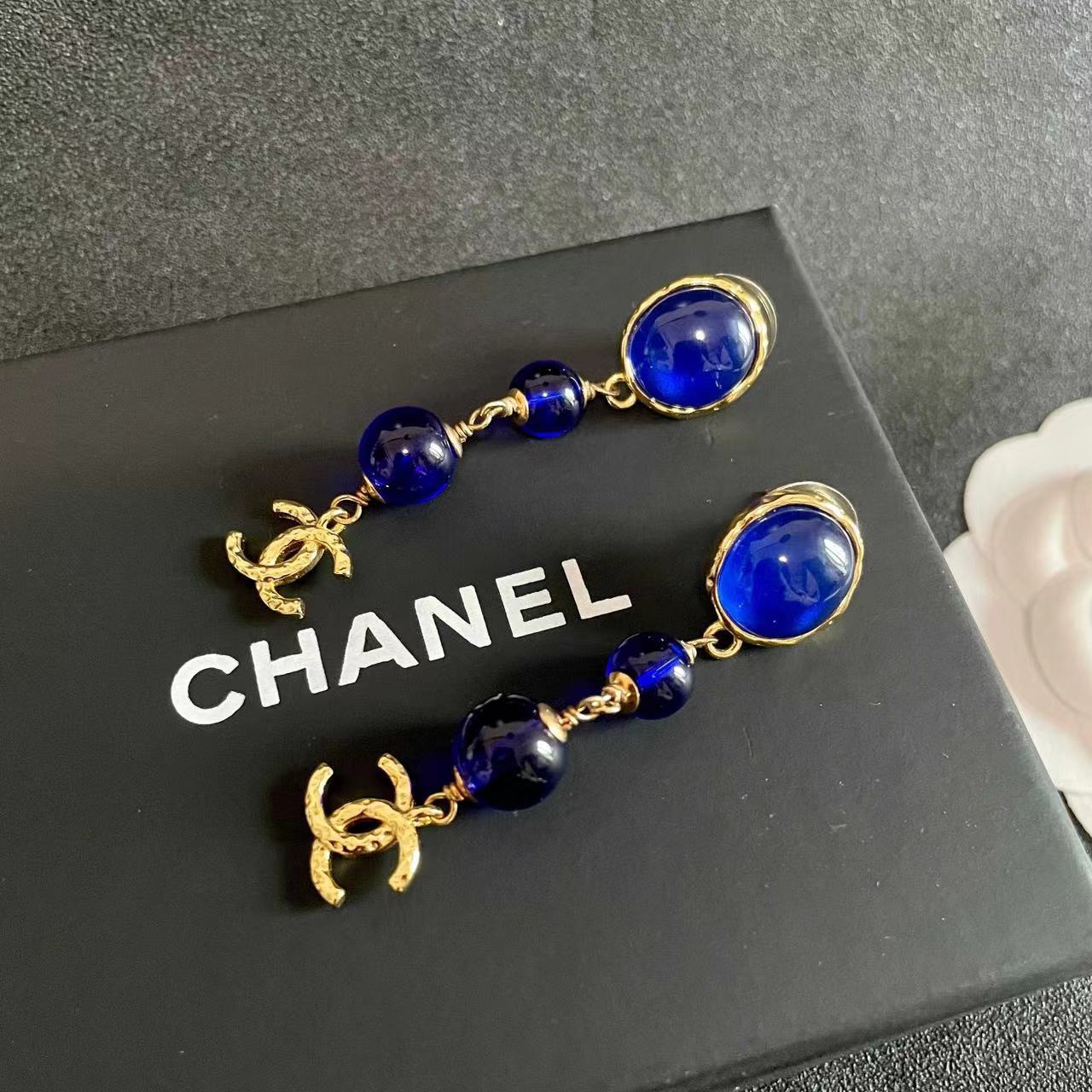 CHANEL シャネル ピアス