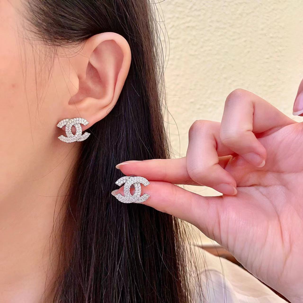 CHANEL シャネル ピアス