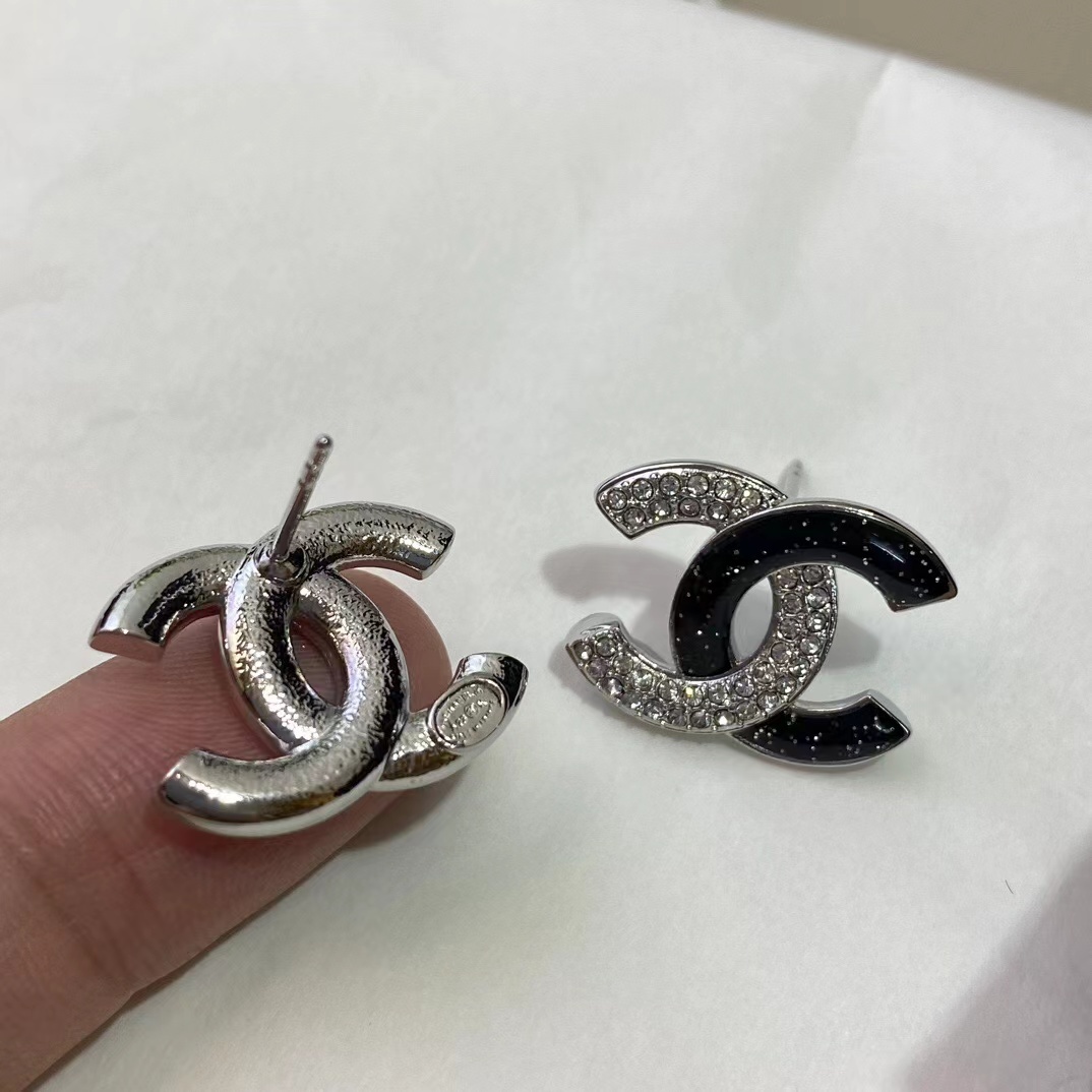 CHANEL シャネル ピアス